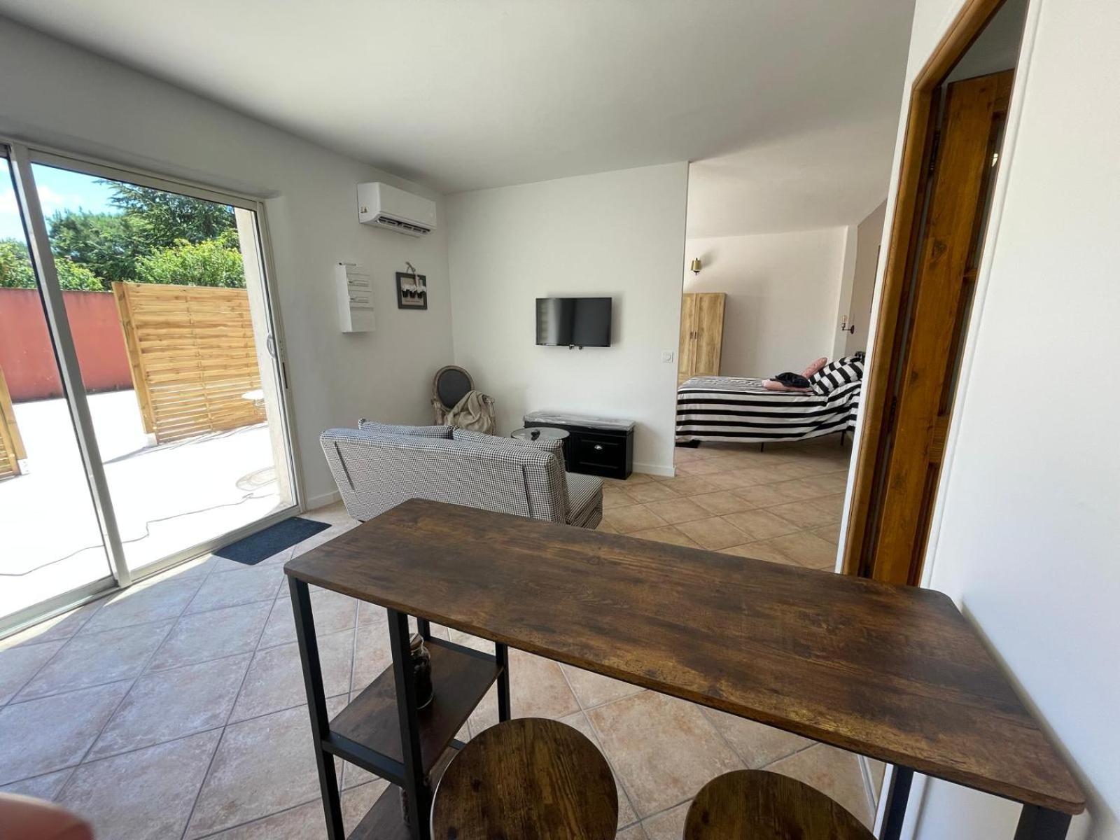 Aparthotel La Casa Bella Gignac-la-Nerthe Zewnętrze zdjęcie