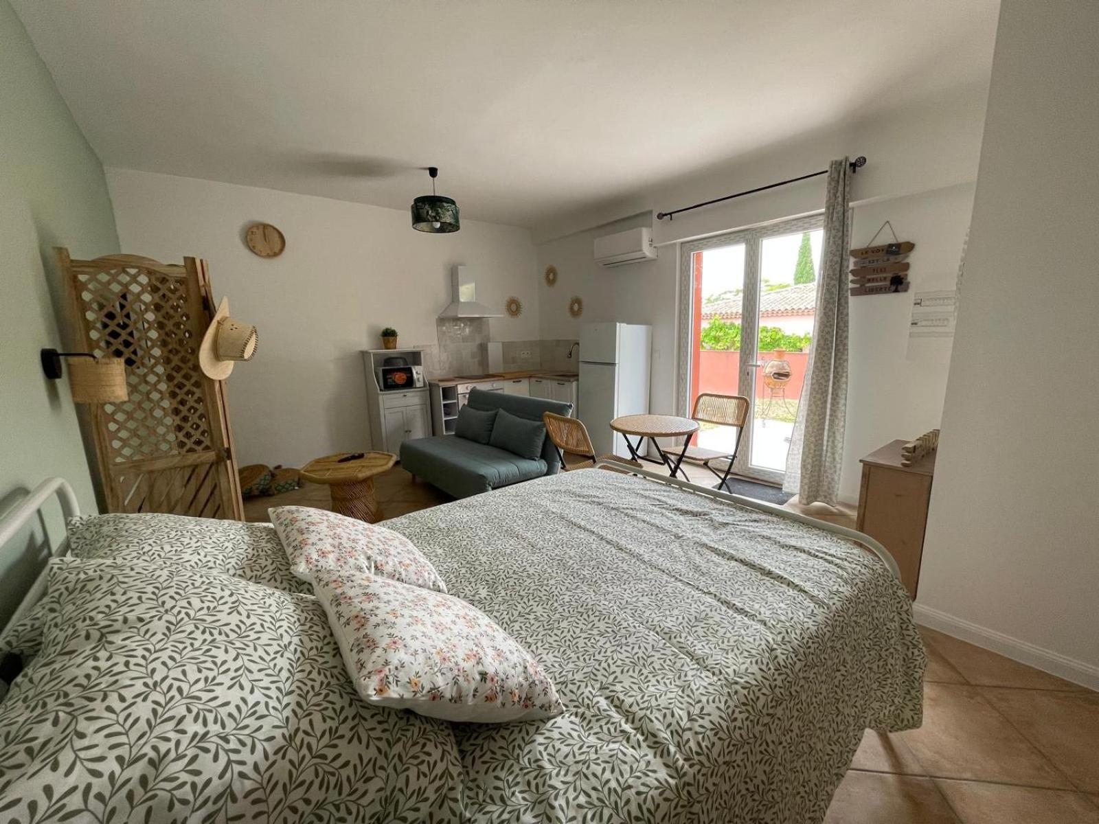 Aparthotel La Casa Bella Gignac-la-Nerthe Zewnętrze zdjęcie