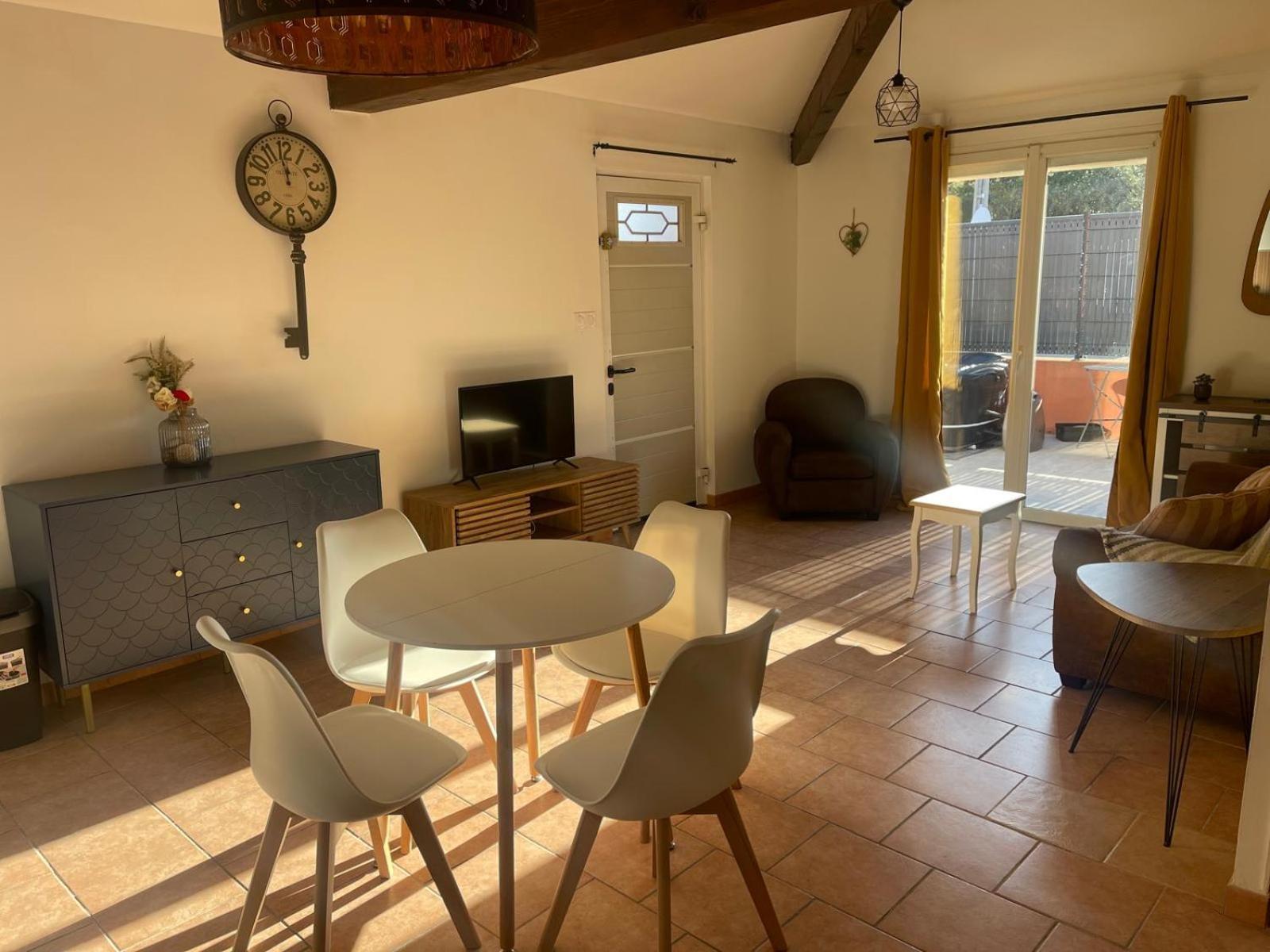 Aparthotel La Casa Bella Gignac-la-Nerthe Zewnętrze zdjęcie